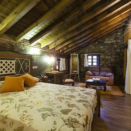 ホテル Casona La Hondonada 3*